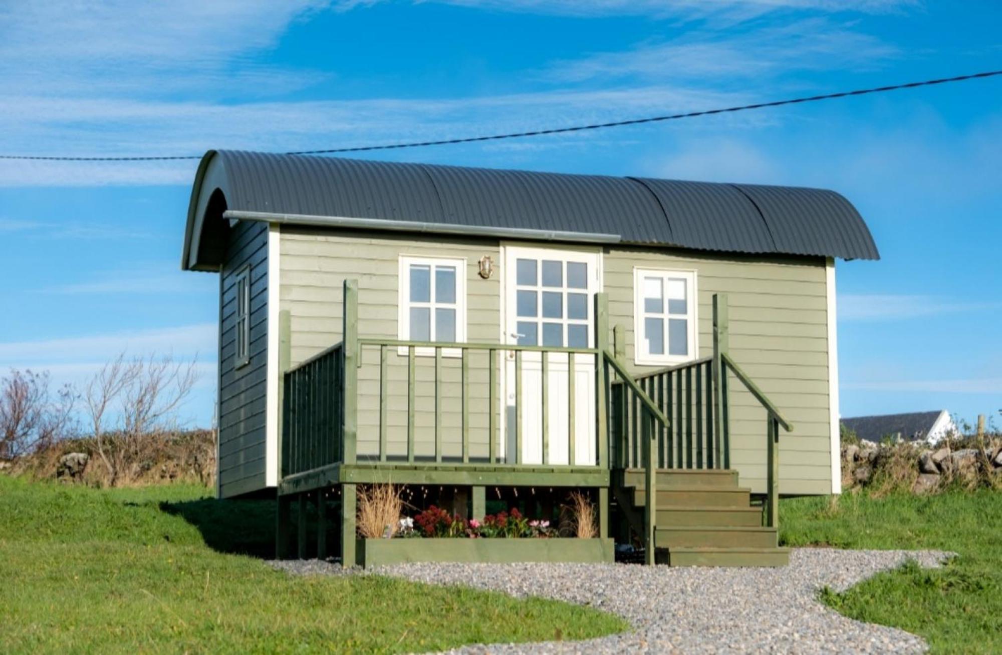 Wild Meadow Huts Villa Doolin Eksteriør billede